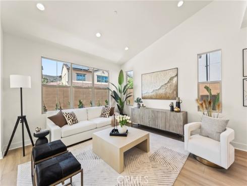 173  Somera  , Irvine, CA