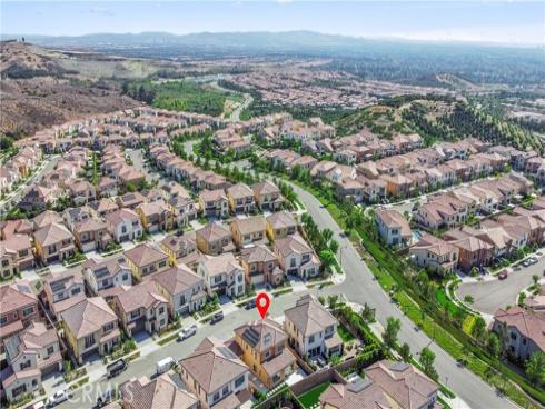 173  Somera  , Irvine, CA