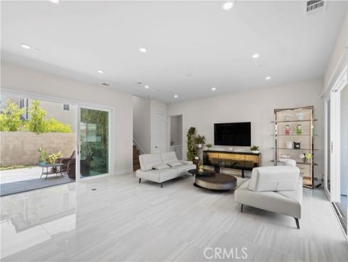 68 Chasma , Irvine, CA