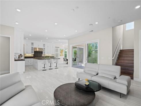 68 Chasma , Irvine, CA