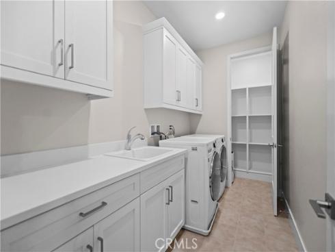 68 Chasma , Irvine, CA