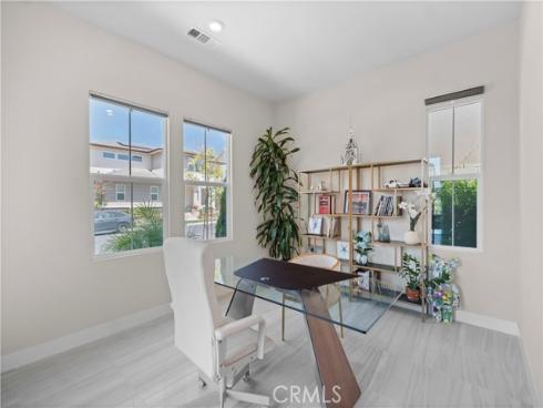 68 Chasma , Irvine, CA