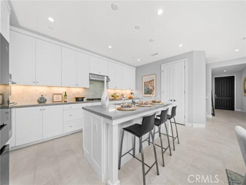 126 Toretta , Irvine, CA