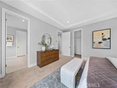 126 Toretta , Irvine, CA