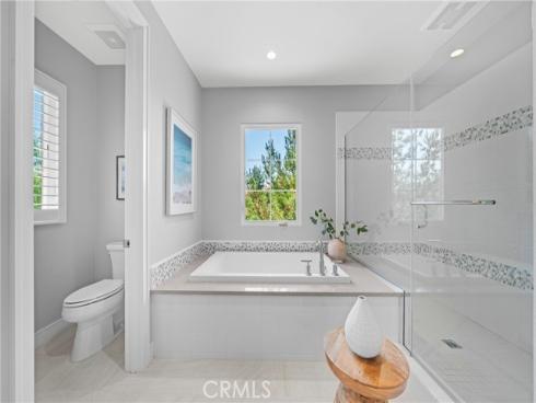 126 Toretta , Irvine, CA