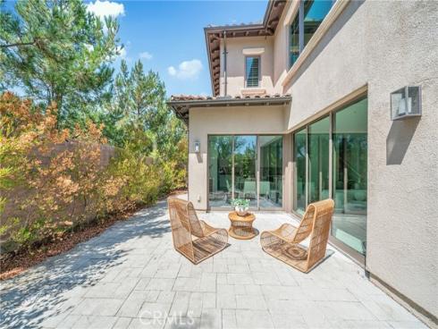 126 Toretta , Irvine, CA