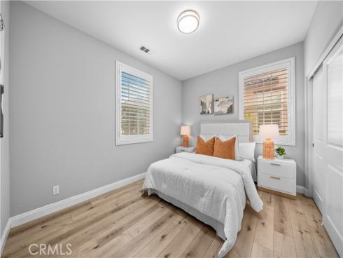 228  Wicker  , Irvine, CA