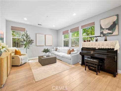 228  Wicker  , Irvine, CA