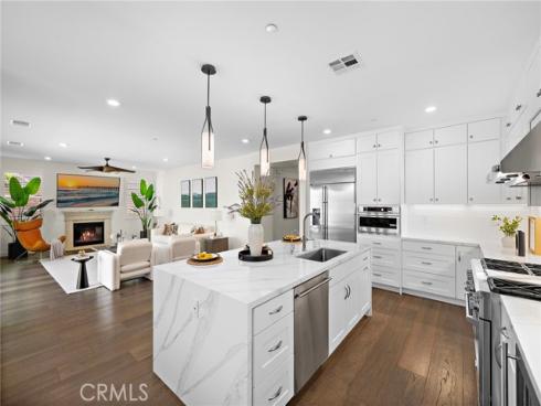 103  Aims  , Irvine, CA