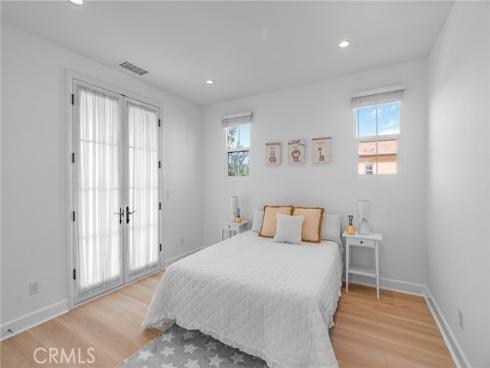 98  Quill  , Irvine, CA