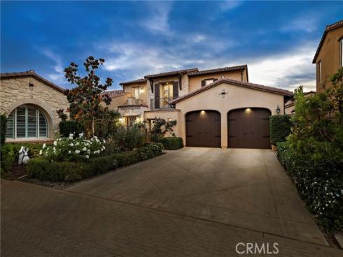 137  Sunset  , Irvine, CA