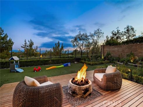 137  Sunset  , Irvine, CA