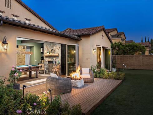 137  Sunset  , Irvine, CA