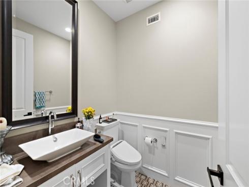 137  Sunset  , Irvine, CA