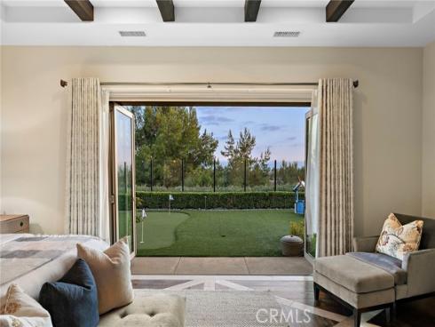 137  Sunset  , Irvine, CA