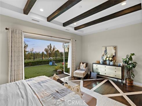 137  Sunset  , Irvine, CA