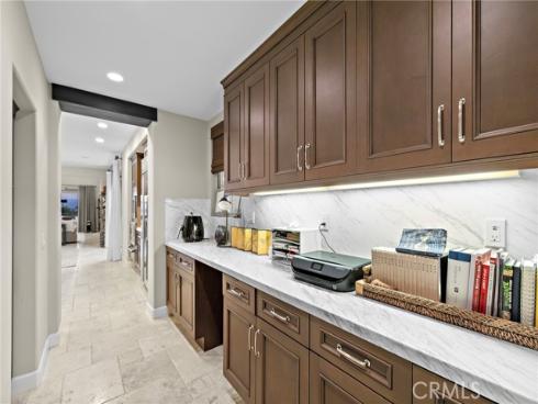 137  Sunset  , Irvine, CA