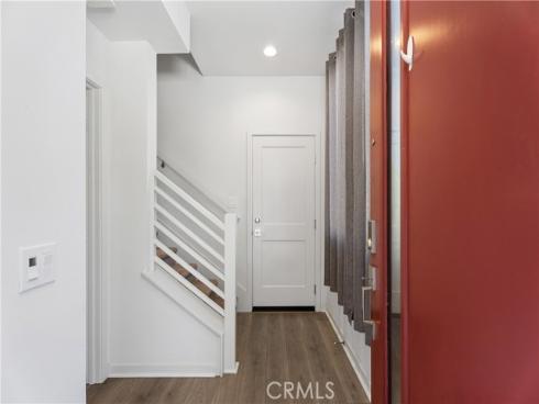 102  Fable  , Irvine, CA