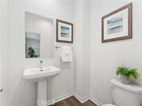 102  Fable  , Irvine, CA