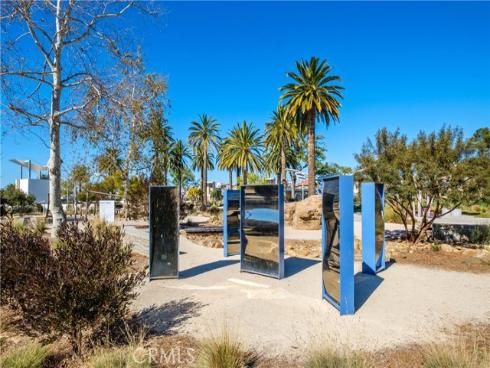 102  Fable  , Irvine, CA