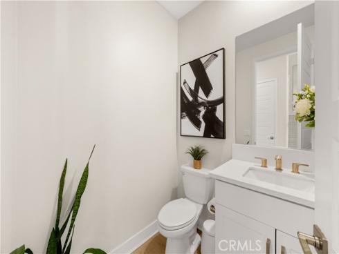 106  Aspect  , Irvine, CA