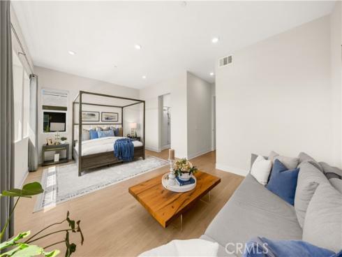 106  Aspect  , Irvine, CA