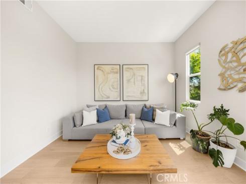 106  Aspect  , Irvine, CA