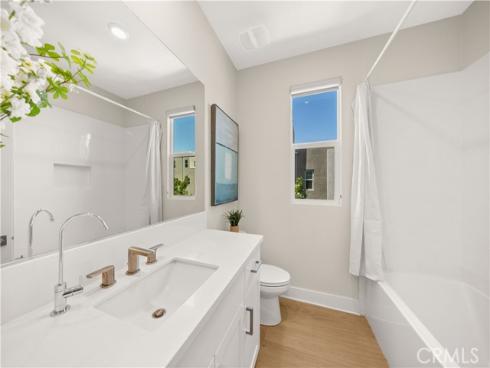 106  Aspect  , Irvine, CA