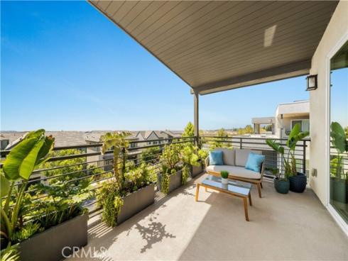 106  Aspect  , Irvine, CA