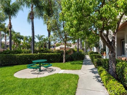 1408  Solvay Aisle  , Irvine, CA