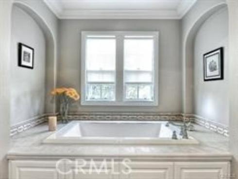 22  Sanctuary  , Irvine, CA