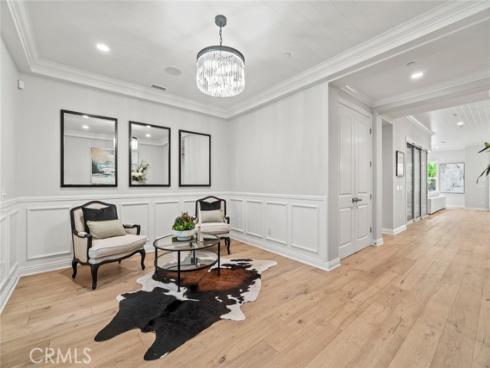 208  Radial  , Irvine, CA