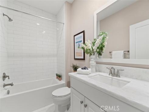 208  Radial  , Irvine, CA