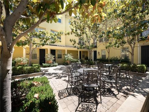 142  Pantheon  , Irvine, CA