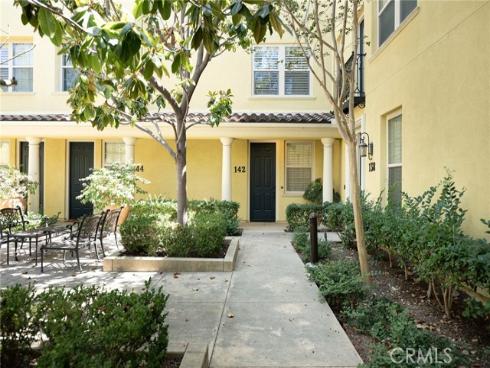 142  Pantheon  , Irvine, CA