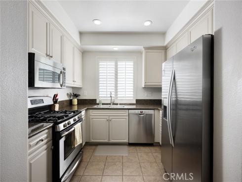 142  Pantheon  , Irvine, CA