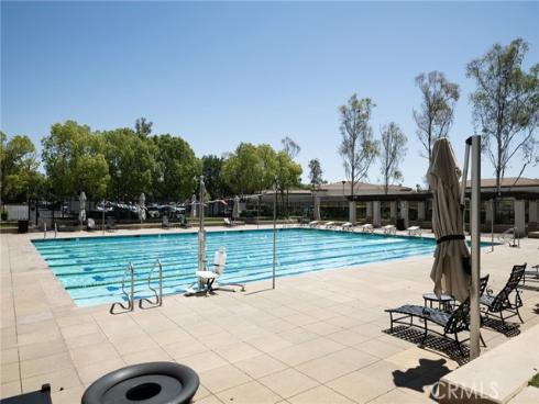 142  Pantheon  , Irvine, CA