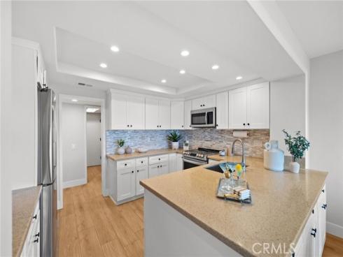 31  Mirador  34 , Irvine, CA