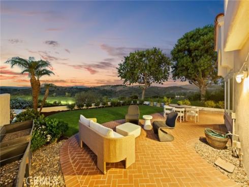 31  Mirador  34 , Irvine, CA