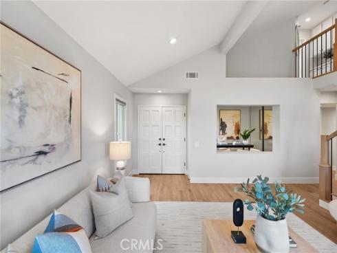 31  Mirador  34 , Irvine, CA