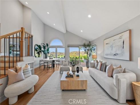 31  Mirador  34 , Irvine, CA