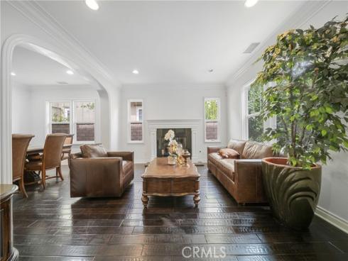 28  Townsend  , Irvine, CA