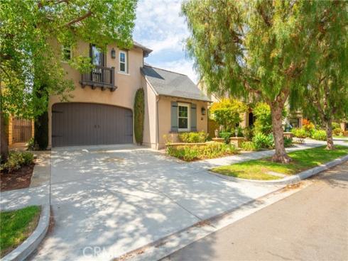 28  Townsend  , Irvine, CA