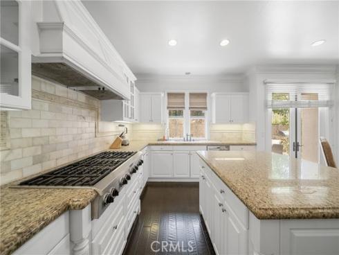 28  Townsend  , Irvine, CA