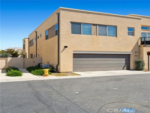 126  Stellar  , Irvine, CA