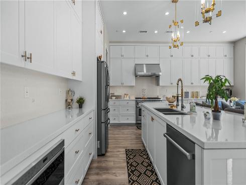 112  Green Rdg  , Irvine, CA