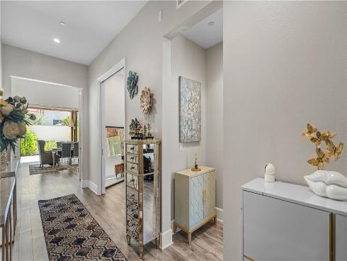 112  Green Rdg  , Irvine, CA