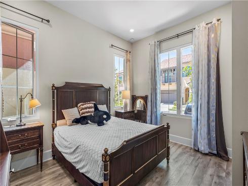 112  Green Rdg  , Irvine, CA