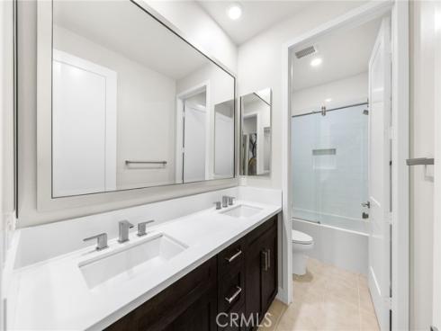 76  Bolide  , Irvine, CA