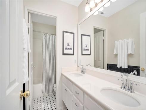 90  Winslow   Lane, Irvine, CA